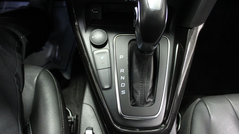 2018 Ford Focus Titanium Hatchback Cuir Toit-Ouvrant Navigation #14