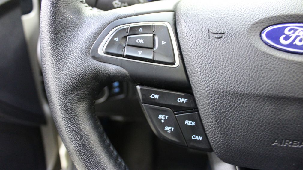 2018 Ford Focus Titanium Hatchback Cuir Toit-Ouvrant Navigation #18