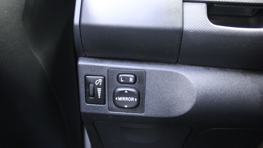 2009 Toyota Yaris LE Hatchback Portes et Mirroirs Électriques CD #13