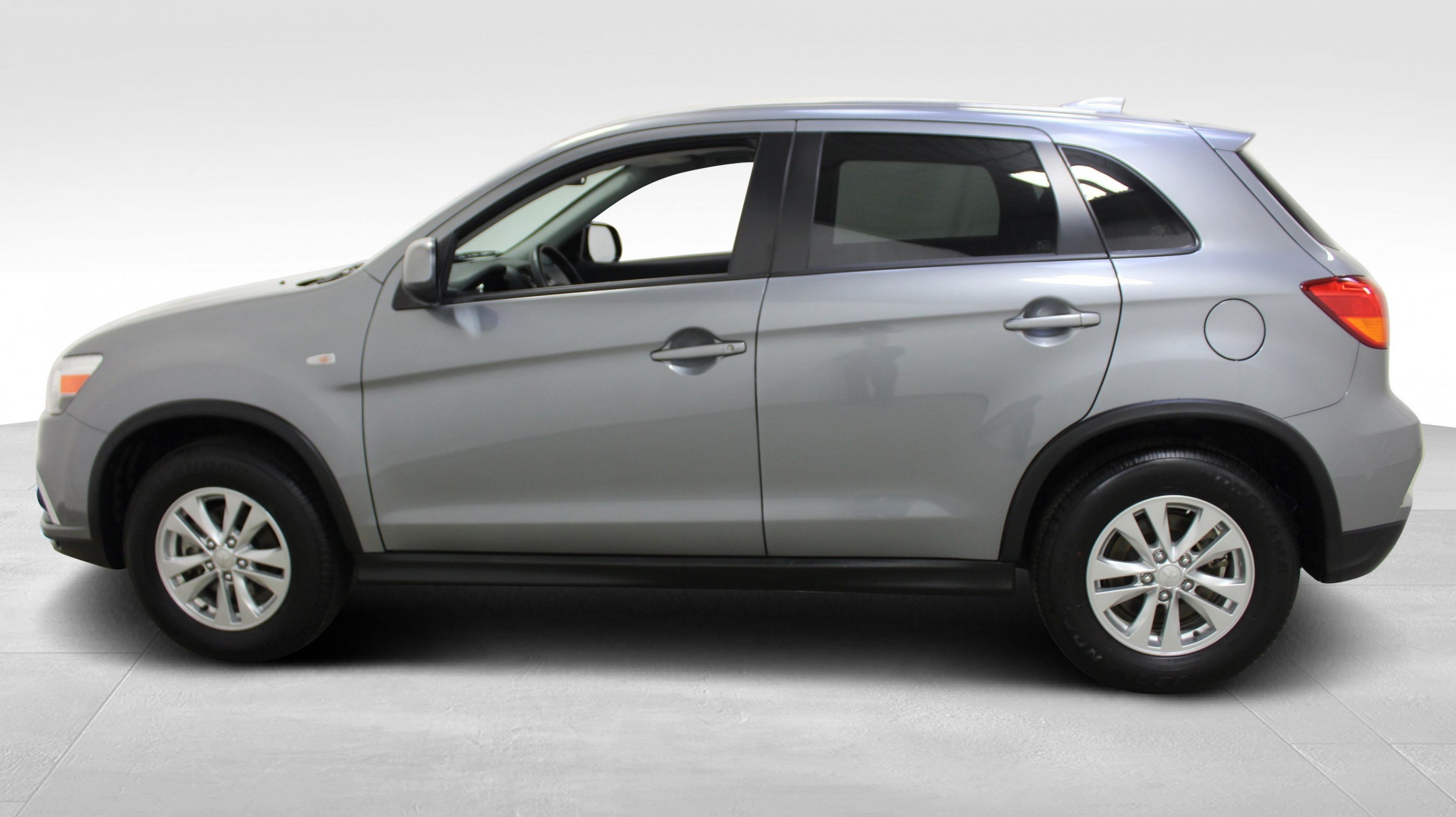Mitsubishi rvr 2019