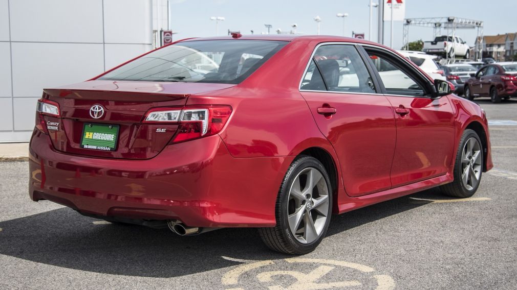 2014 Toyota Camry SE + CUIR + GPS + MAGS + TRÈS BAS KILO!!! #61