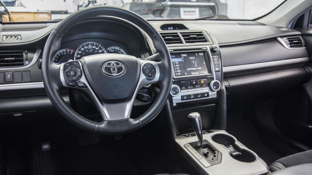 2014 Toyota Camry SE + CUIR + GPS + MAGS + TRÈS BAS KILO!!! #8