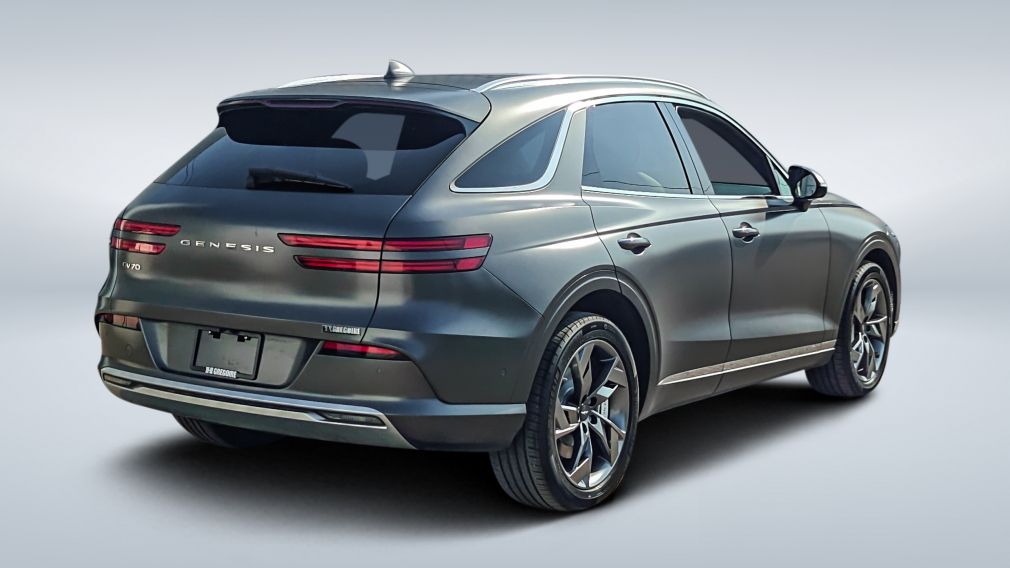 2023 Genesis GV70 — photo 7