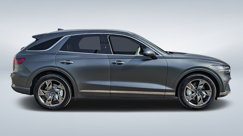 2023 Genesis GV70 — photo 8