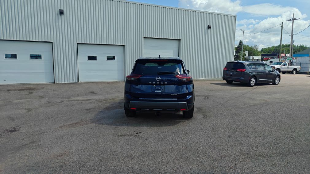 2025 Nissan Rogue — photo 6
