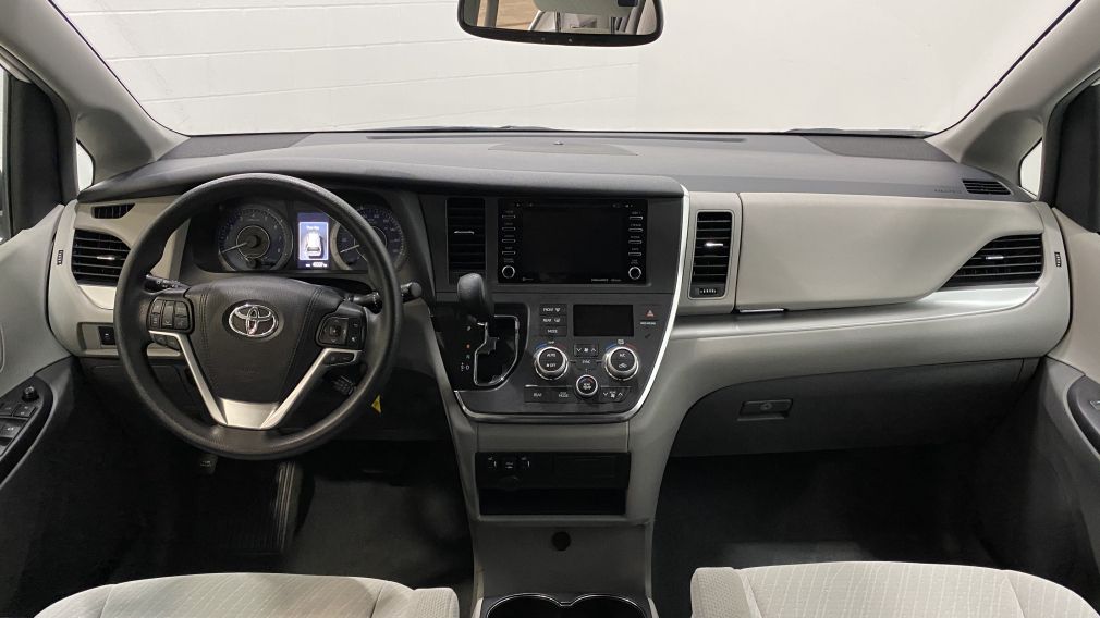 2019 Toyota Sienna LE**Caméra**Bancs Chauffants**Bluetooth** #23