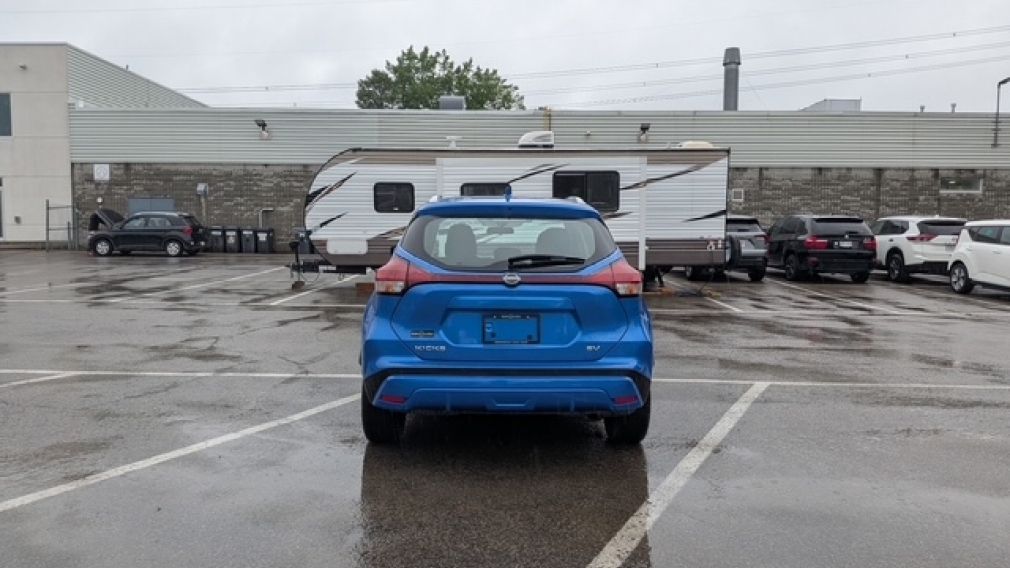 2024 Nissan Kicks — photo 8