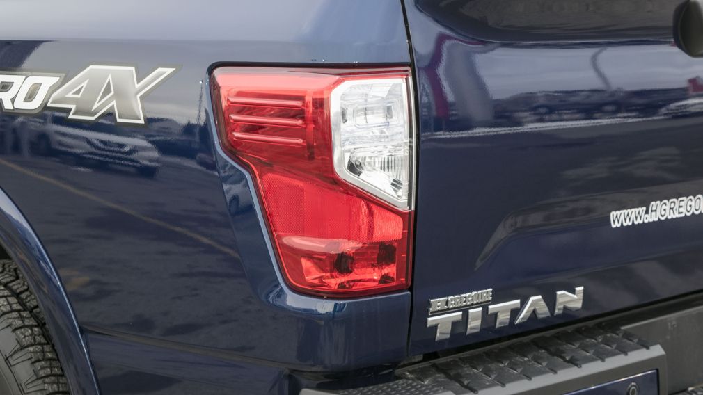 2018 Nissan Titan PRO-4X #16