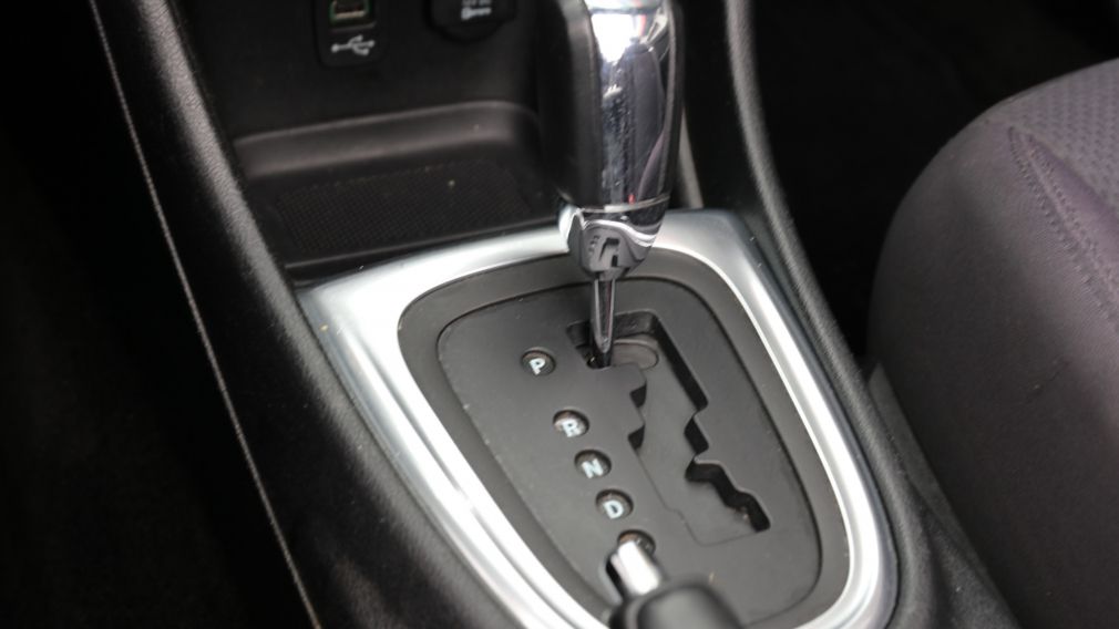 2012 Chrysler 200 LX - CONVERTIBLE - AIR CLIM - VITRES ELECTRIQUES #21