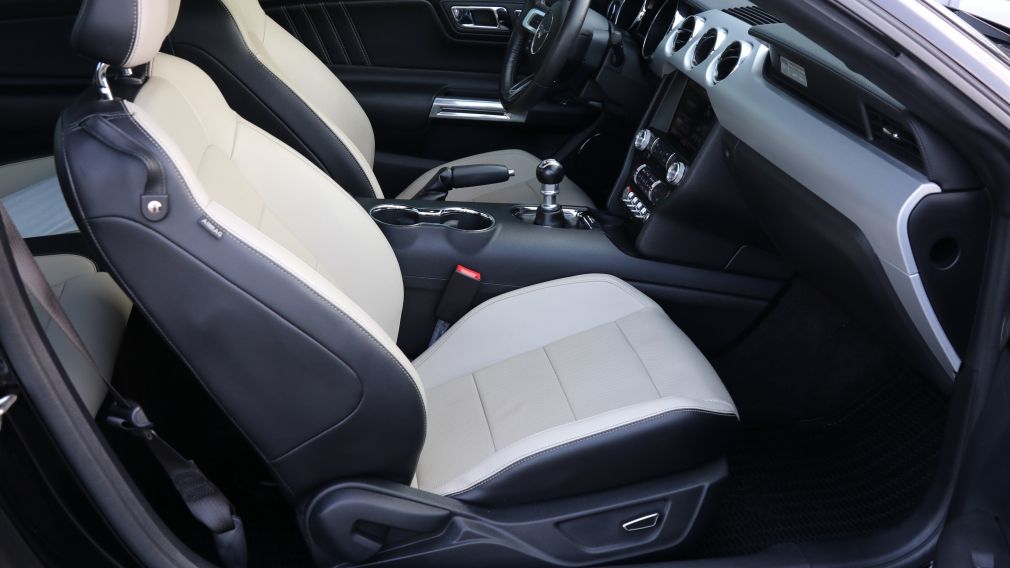 Housses De Siège Avant En Cuir Perforé Noir Pour Ford Mustang 2015-2023 - Lot Conducteur Et Passager (neuf)