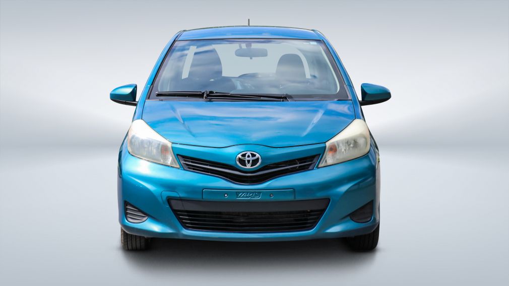 2014 Toyota Yaris — photo 2
