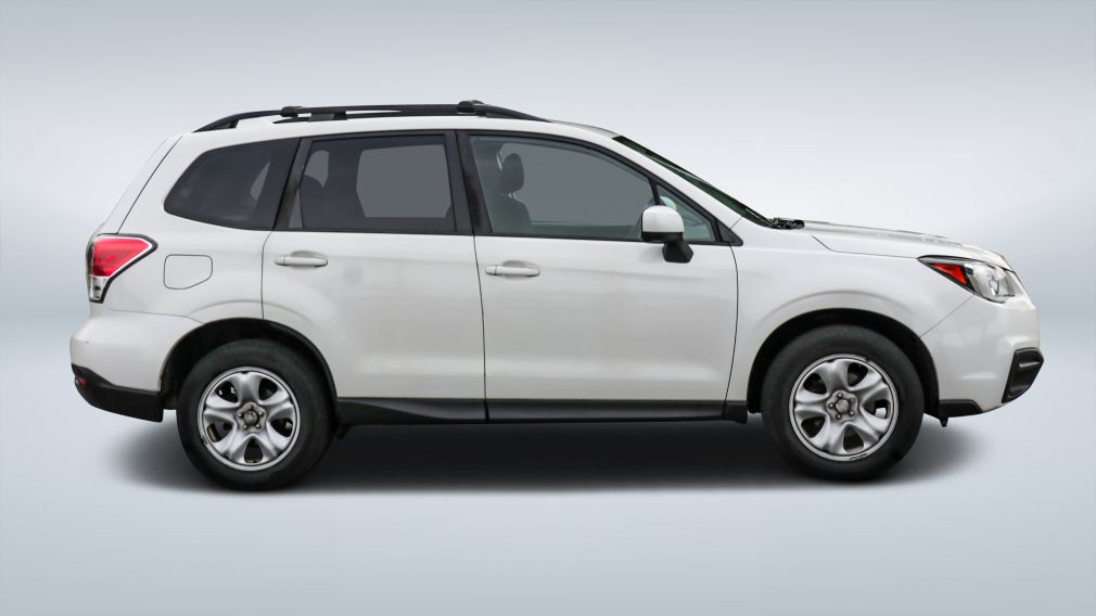 2017 Subaru Forester — photo 8