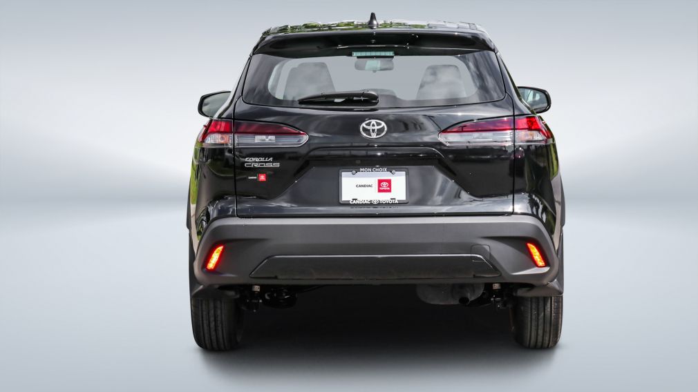 2026 Toyota Corolla — photo 6