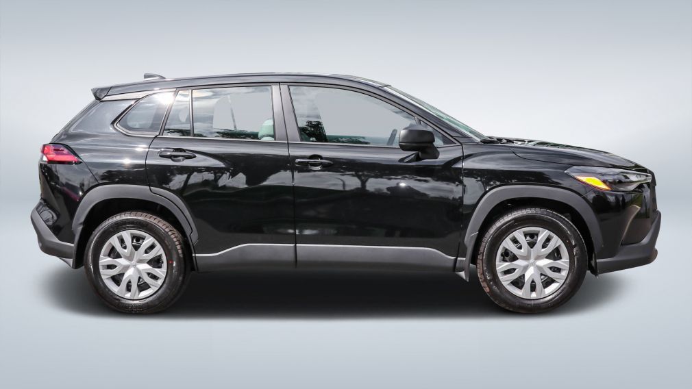 2026 Toyota Corolla — photo 8