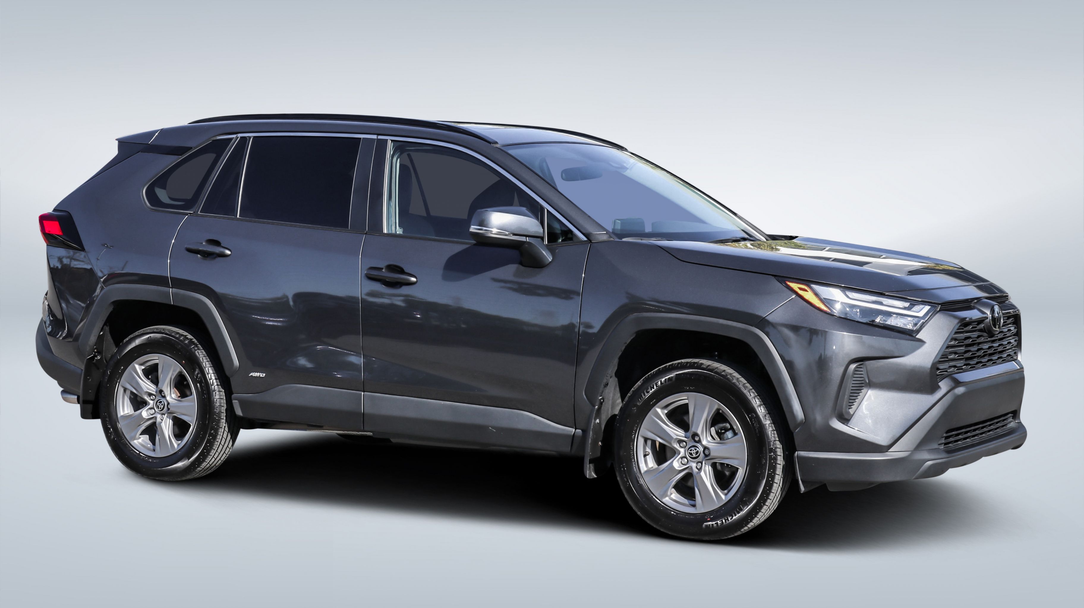 2025 Toyota Rav 4 (Toit ouvrant) — Monbili