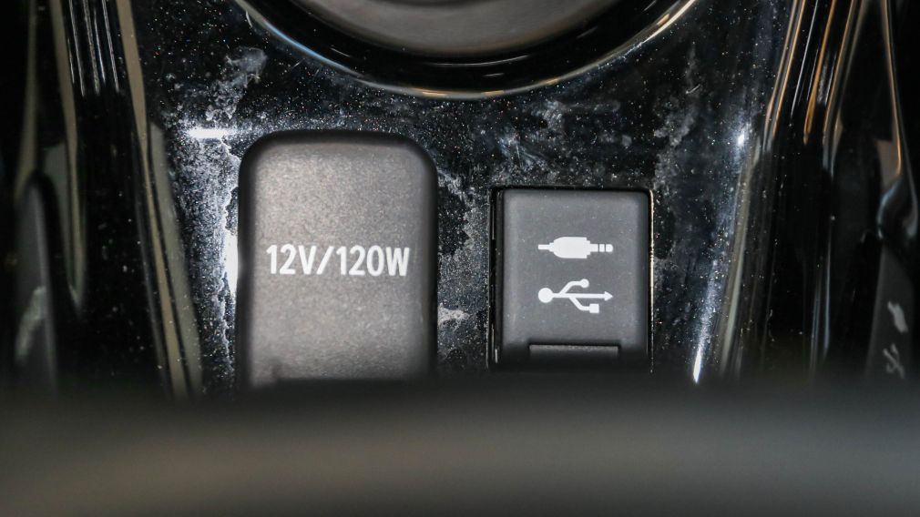 2020 Toyota Prius Upgrade PRIME - BAS KM - NAV - CLIM AUTOMATIQUE #23