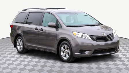 2017 Toyota Sienna 5dr 7-Pass FWD - CAMÉRA RECUL - MAGS                in Saguenay                