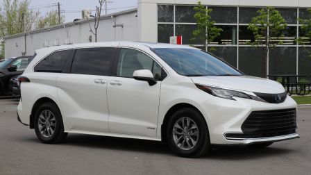 2021 Toyota Sienna XLE HYBRID 8 PASS - CUIR - TOIT OUVRANT - MAGS                
