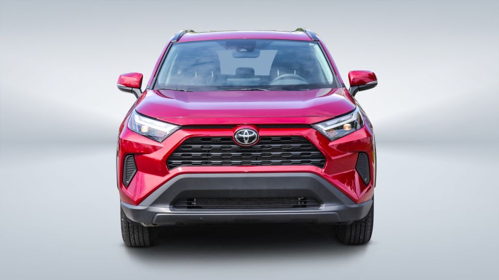 2025 Toyota Rav 4 — photo 2