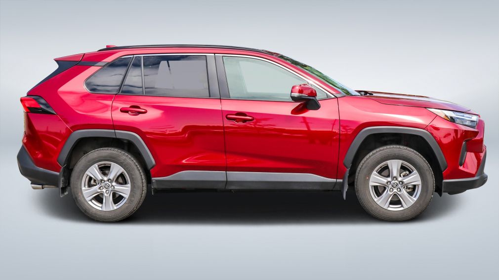 2025 Toyota Rav 4 — photo 8