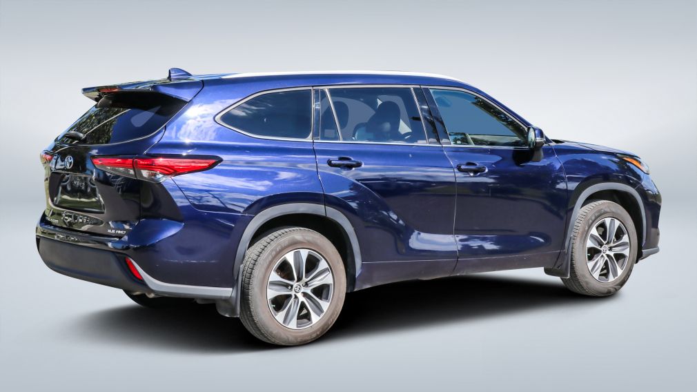 2022 Toyota Highlander — photo 7