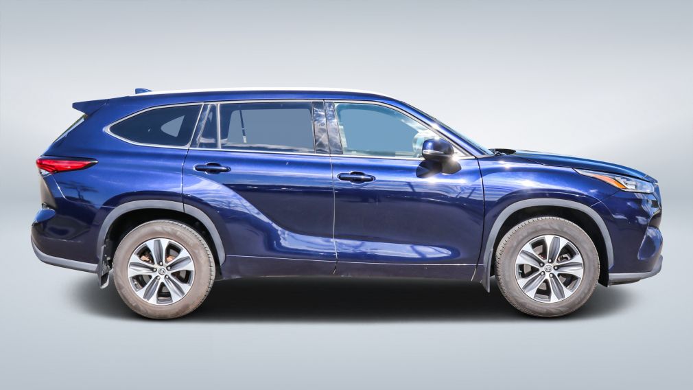 2022 Toyota Highlander — photo 8