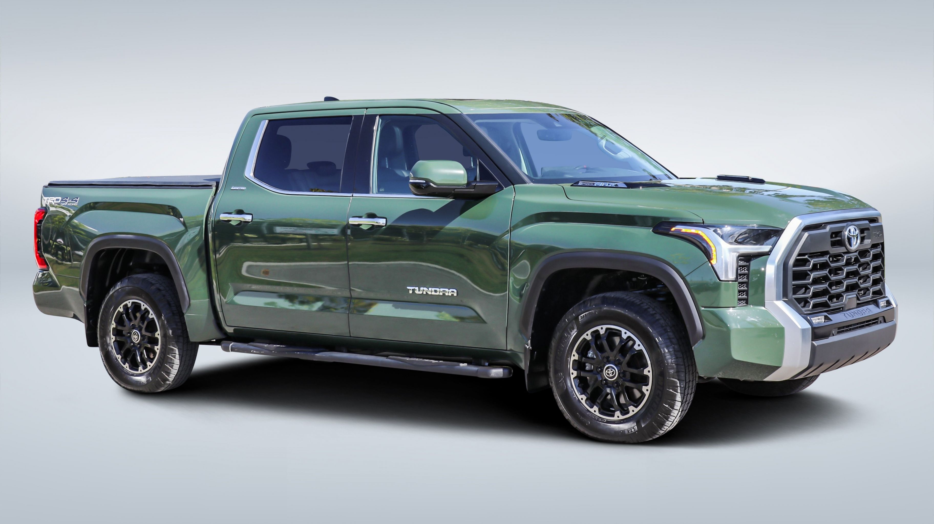 2023 Toyota Tundra (Toit ouvrant) — Monbili