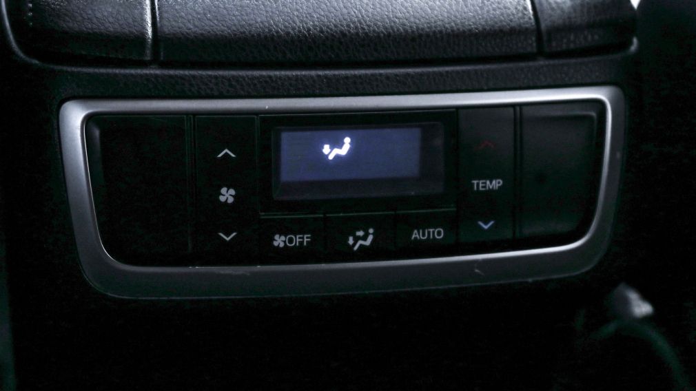 2016 Toyota Highlander XLE l AWD - CUIR - TOIT - MAG - NAV - USB - BLUETO #16