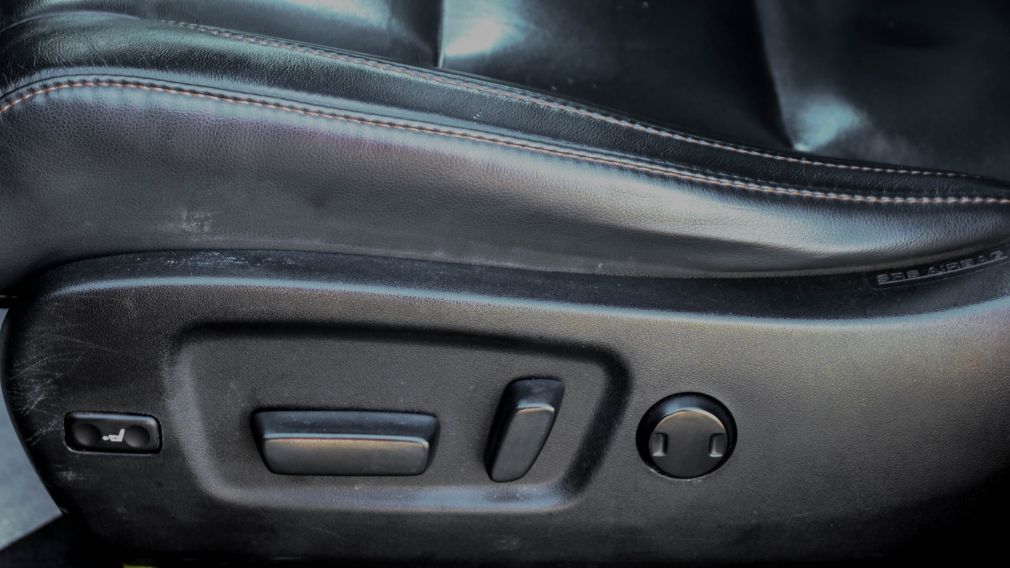 2016 Toyota Highlander XLE l AWD - CUIR - TOIT - MAG - NAV - USB - BLUETO #26