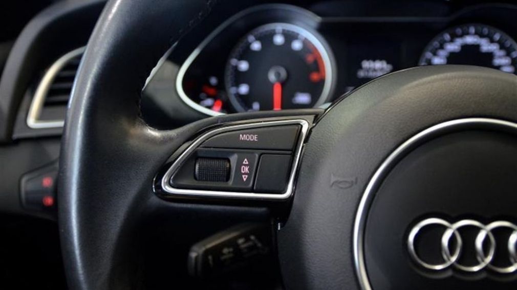 2015 Audi A4 Komfort S-Line 6-Vitesses Sunroof Cuir Bluetooth #15