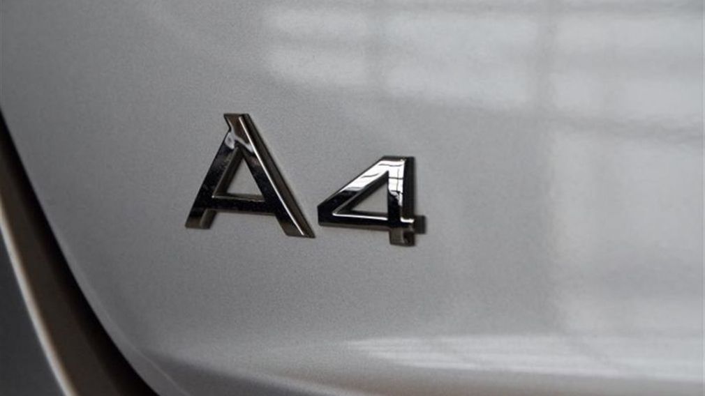 2015 Audi A4 Komfort S-Line 6-Vitesses Sunroof Cuir Bluetooth #24