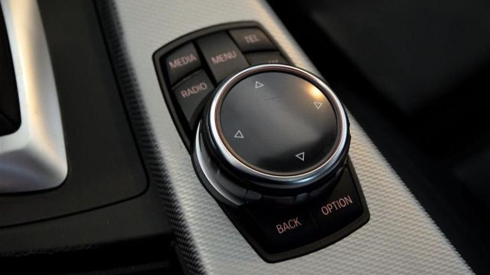 2014 BMW 335i XDrive MSport GPS Panoramique Cuir Bluetooth #9