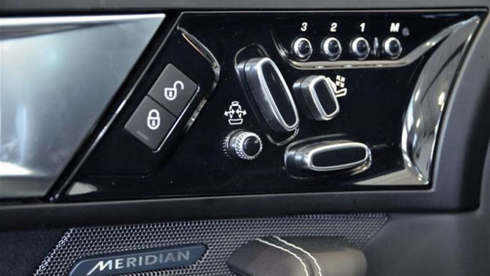 2015 Jaguar F TYPE S GPS Cuir-Chauffant Bluetooth Camera #25