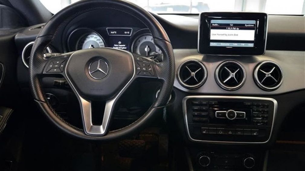 2014 Mercedes Benz CLA250 CLA250 AWD Cuir-Chauffant Bluetooth HID/MP3 #9