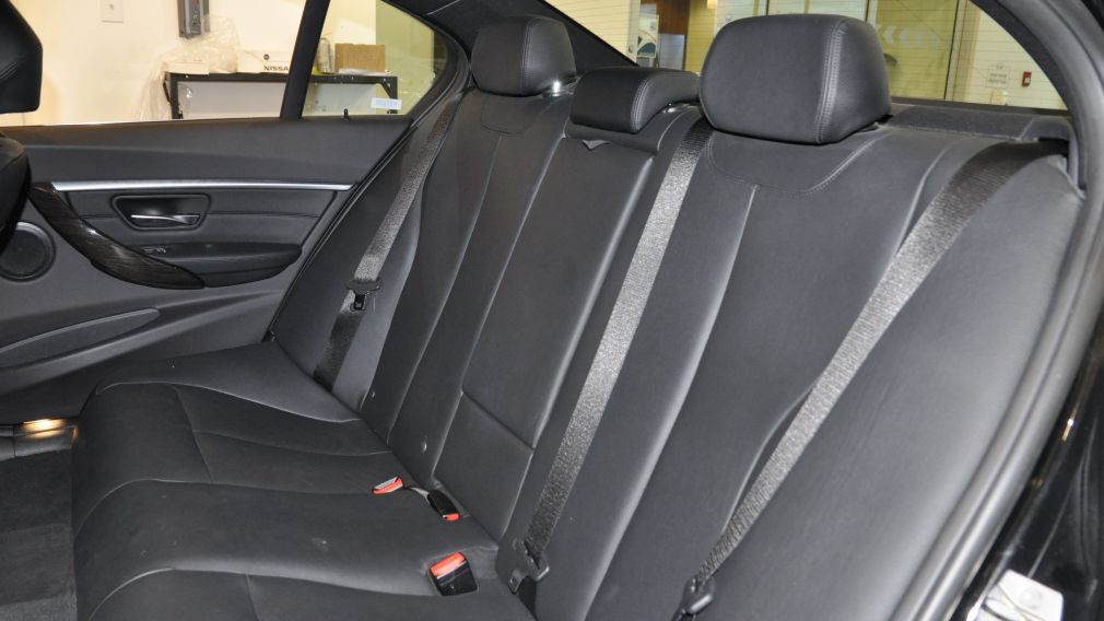 2017 BMW 330I 330i xDrive GPS Sunroof Cuir-Chauffant Bluetooth #24