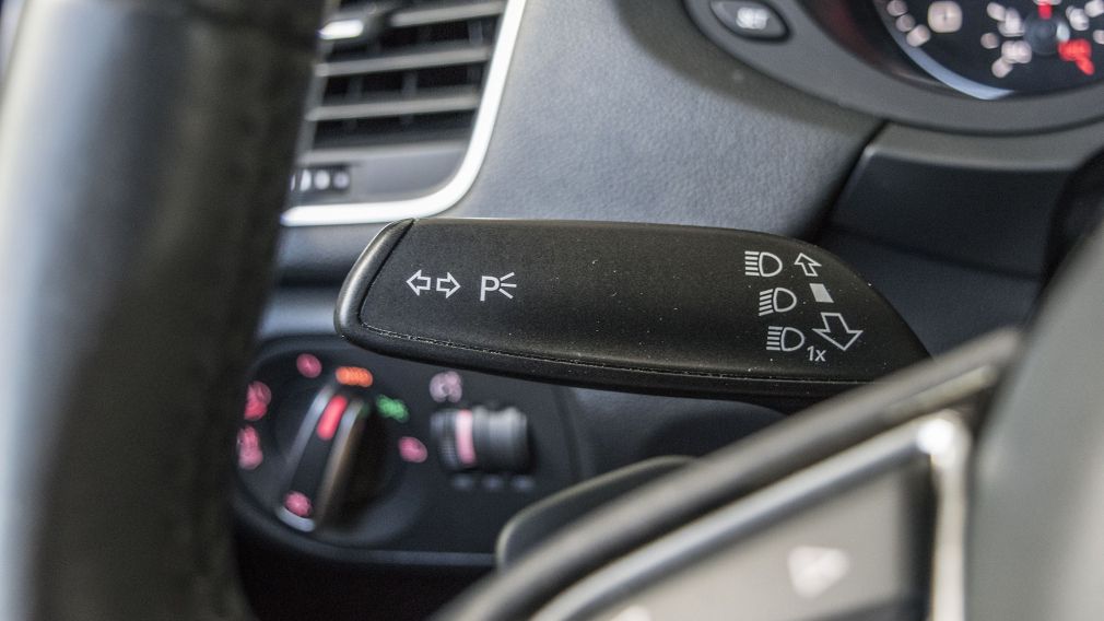 2015 Audi Q3 Progressiv AWD S-Line Pano Cuir-Chauf Bluetooth #18