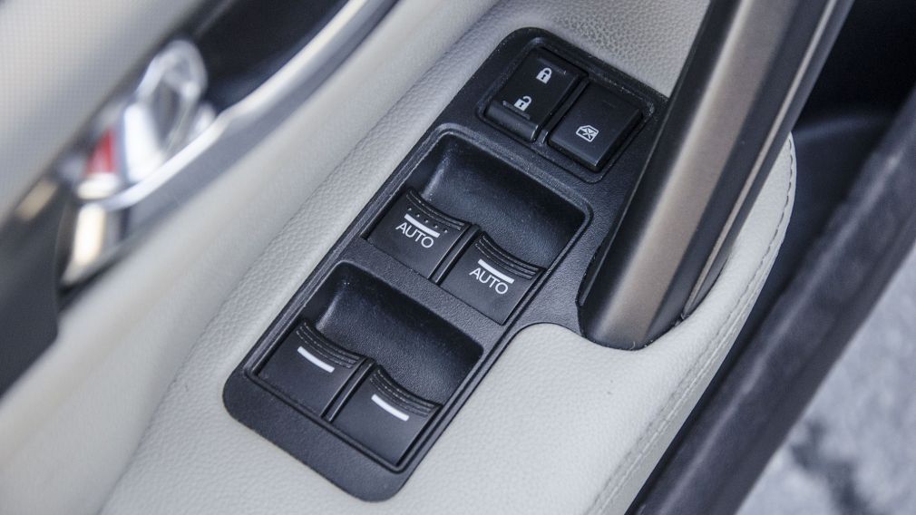 2013 Acura TL SH-AWD Sunroof Cuir-Chauffant Bluetooth Xenon #24