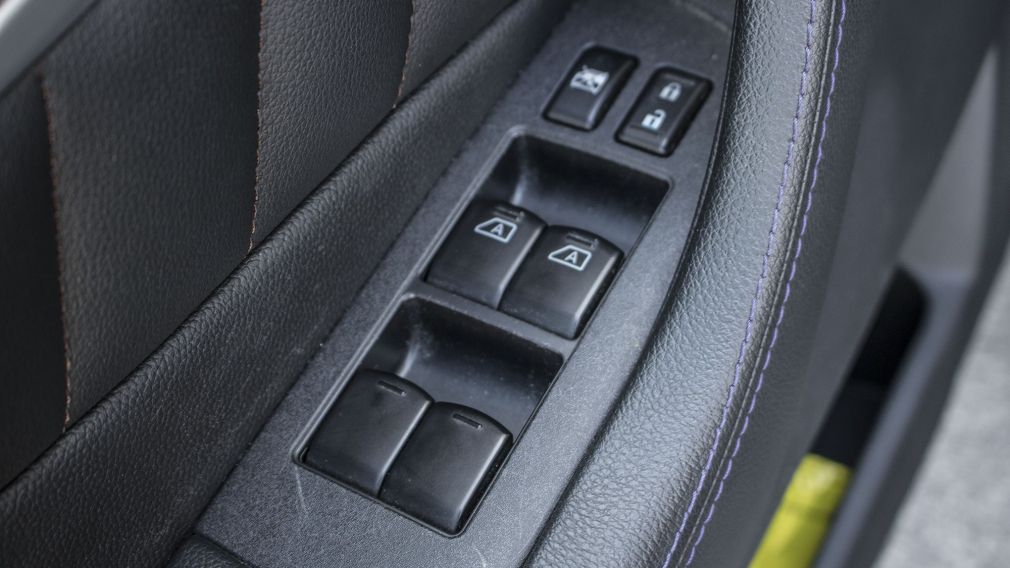 2015 Infiniti QX70 Sport AWD Sunroof GPS Cuir Camera Bluetooth #30