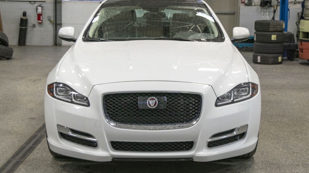 2016 Jaguar XJ R-Sport #1