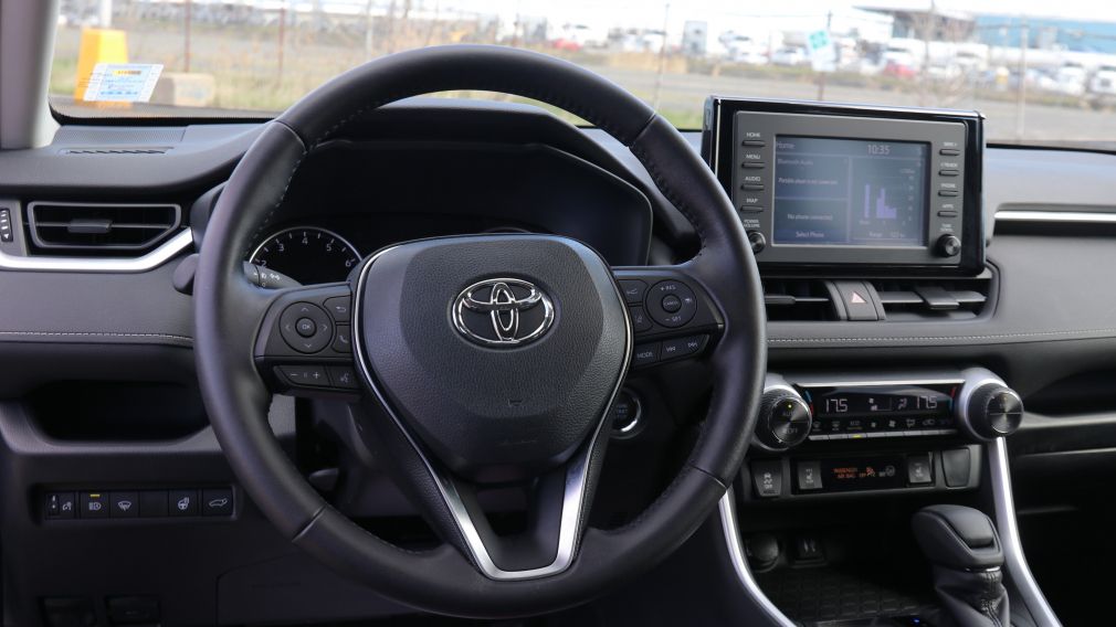 2019 Toyota Rav 4 XLE l AWD - TOIT OUVRANT - MAG - USB - BLUETOOTH #10