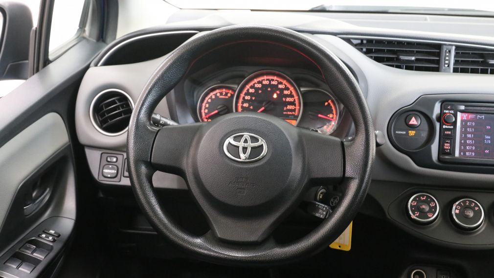 2015 Toyota Yaris LE #16