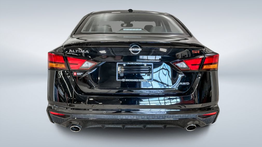 2024 Nissan Altima — photo 4