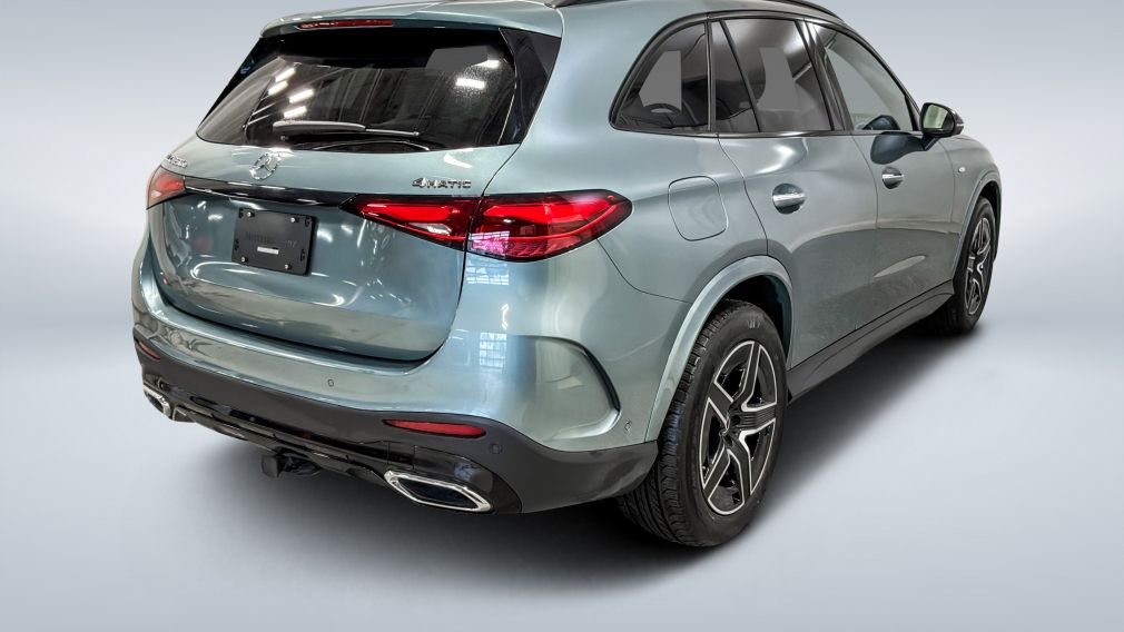 2025 Mercedes Benz GLC — photo 3