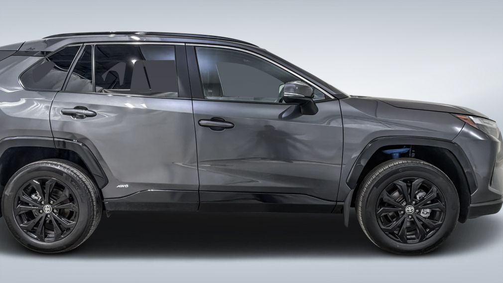 2025 Toyota Rav 4 — photo 8