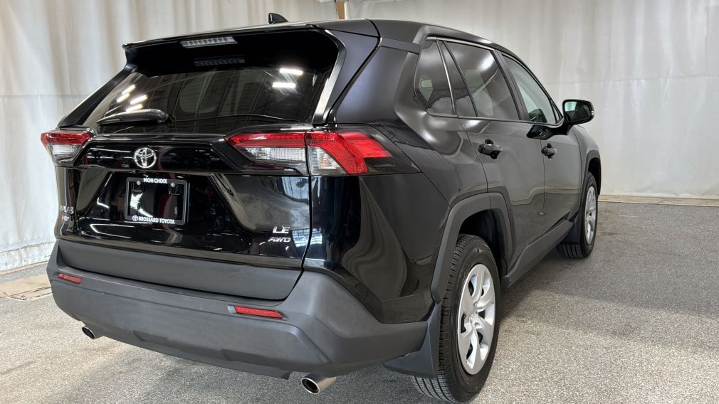2024 Toyota Rav 4 — photo 3