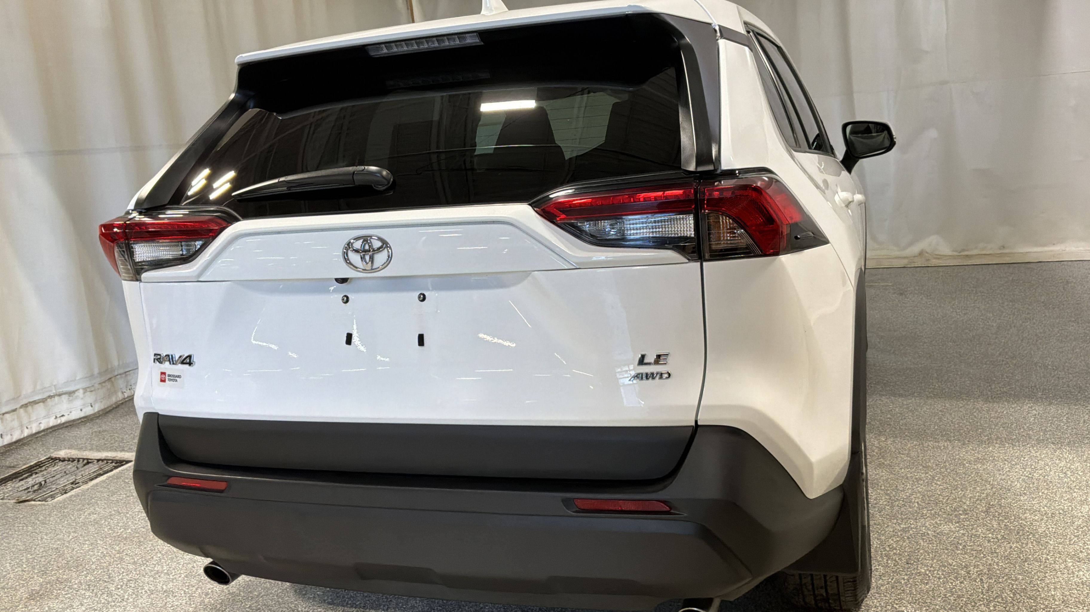 Toyota Rav 4 2025 LE usagée et d’occasion à vendre chez HGregoire