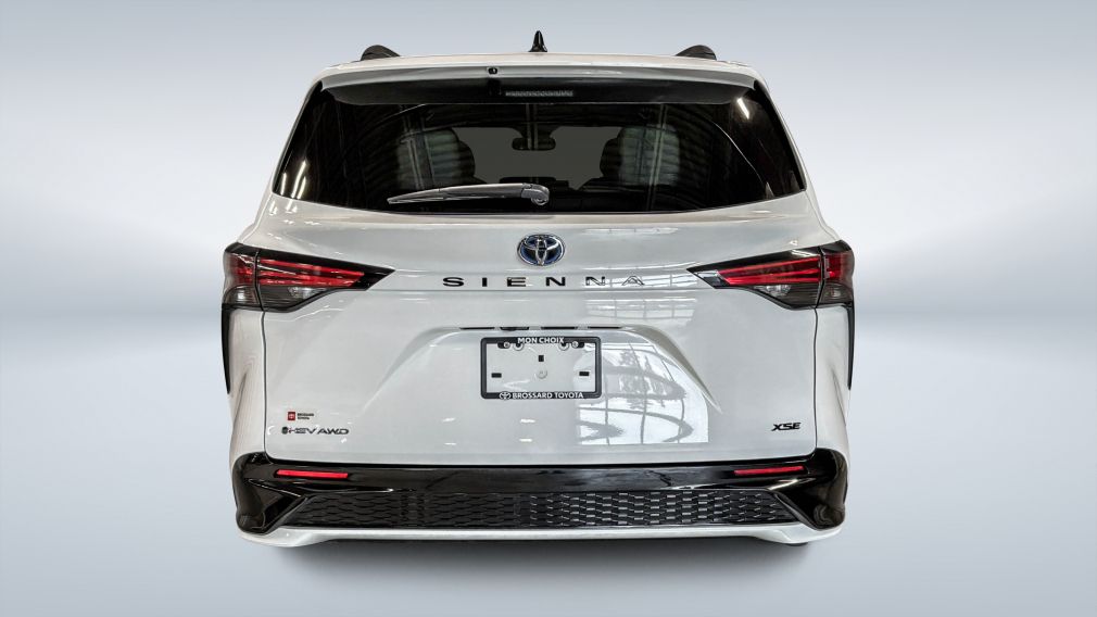 2025 Toyota Sienna — photo 6