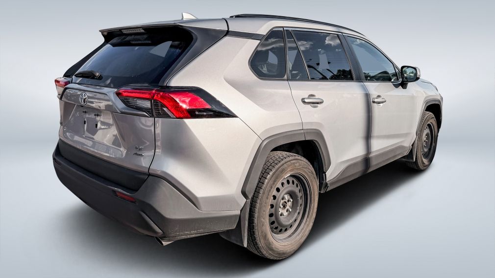 2021 Toyota Rav 4 — photo 2