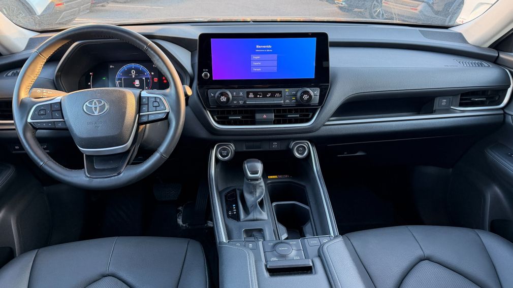 2024 Toyota Grand High... — photo 5