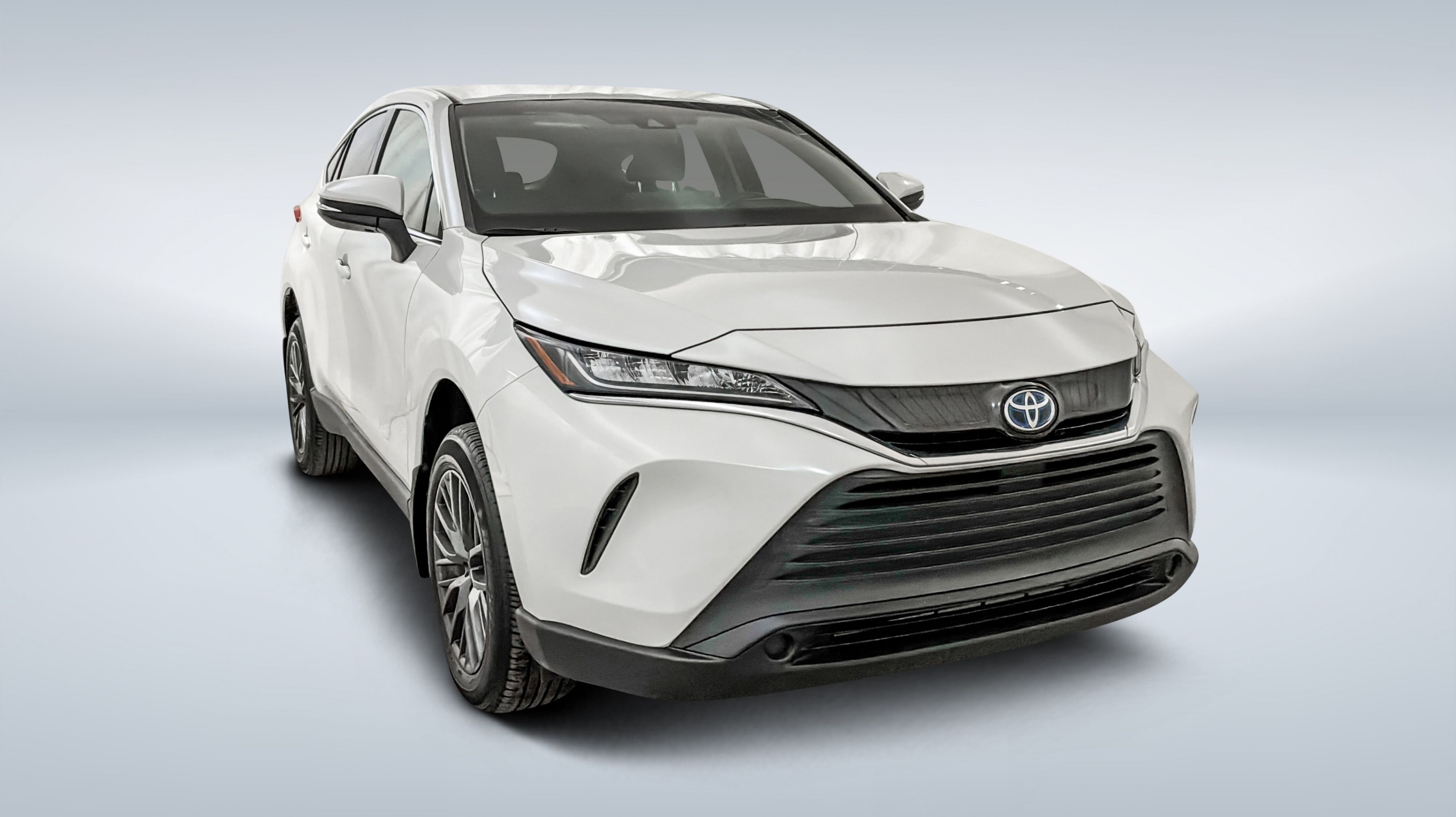 2022 Toyota Venza — Monbili